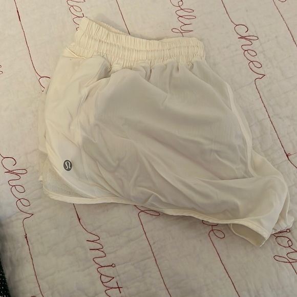 lululemon athletica Pants - Lululemon hotty hot short